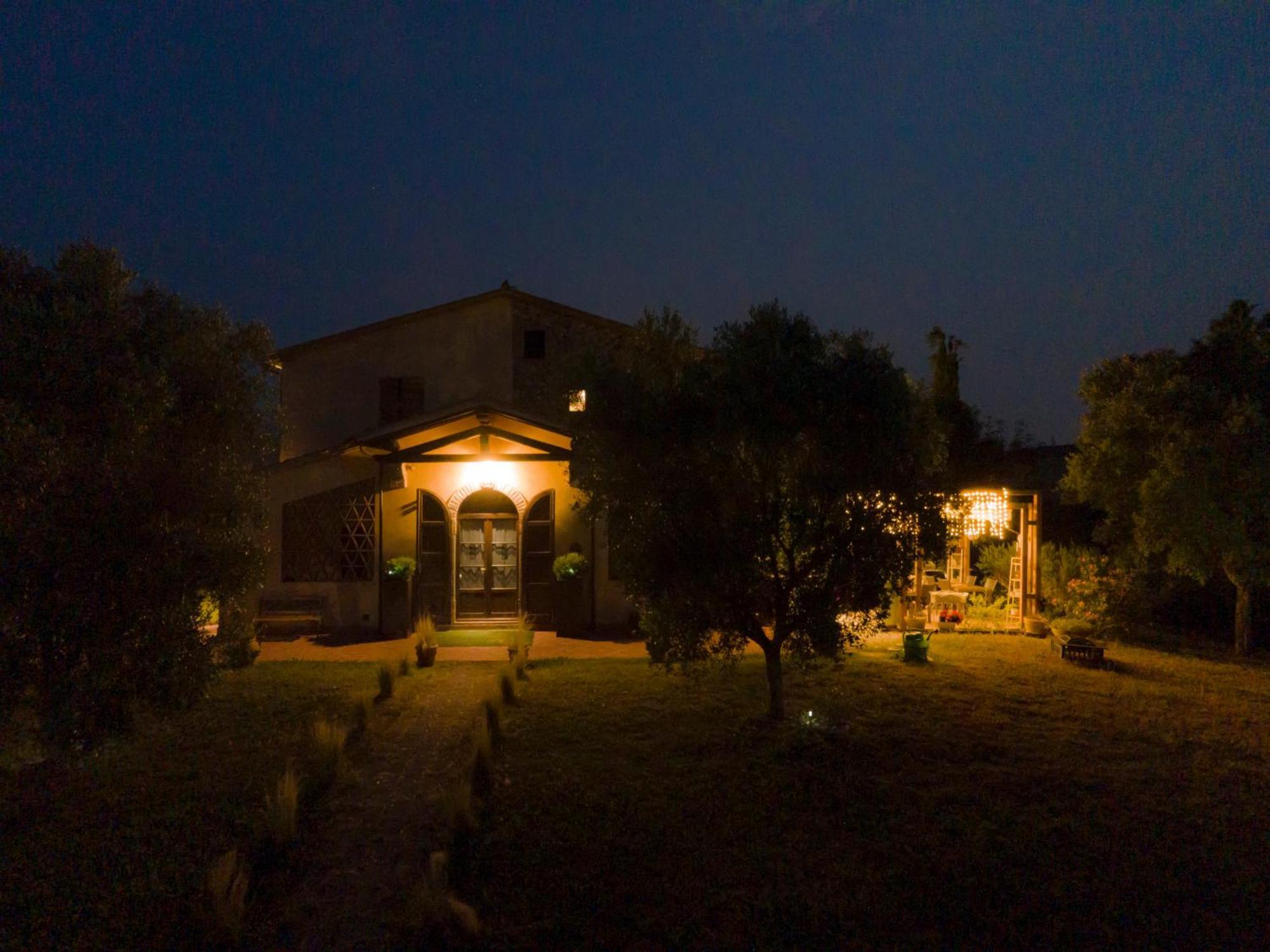 Bed And Breakfast Casale Del Sole Кастелліна-Мариттіма Екстер'єр фото